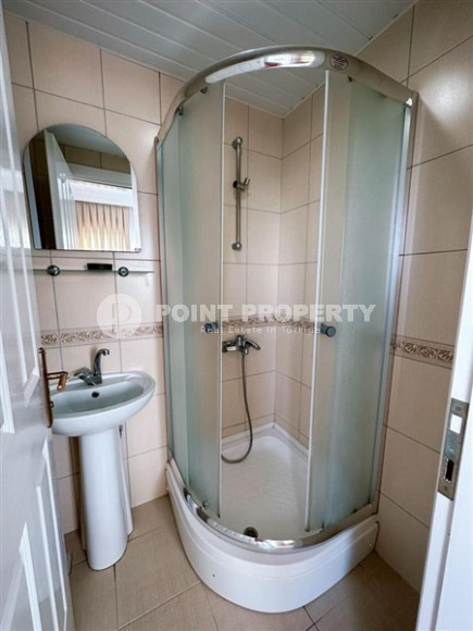 Cozy three-room apartment, ready to move in, 100 m², 1500 meters from the sea, in the Upper Oba area, Alanya-id-2603-photo-16