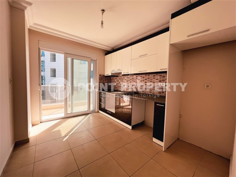Three-room apartment, 125m², with separate kitchen, unfurnished, in Mahmutlar area-id-2609-photo-3