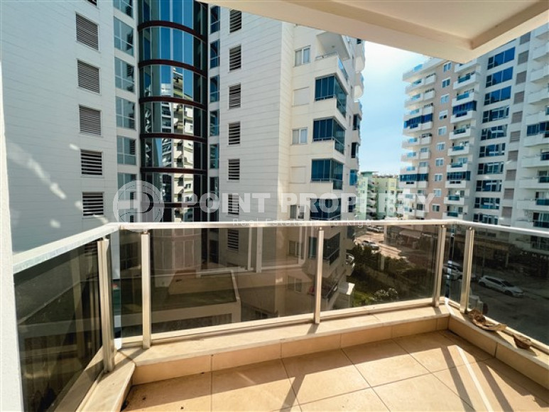 Three-room apartment, 125m², with separate kitchen, unfurnished, in Mahmutlar area-id-2609-photo-9