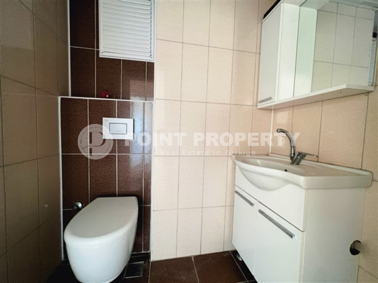 Three-room apartment, 125m², with separate kitchen, unfurnished, in Mahmutlar area-id-2609-photo-12