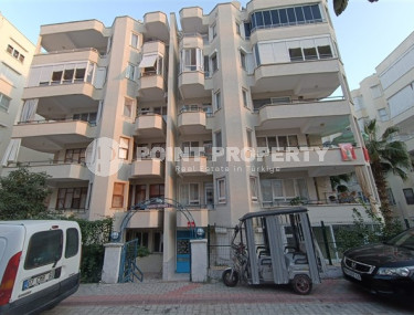 Apartment 2+1, area 115 m² in a complex with modest infrastructure in Mahmutlar, Alanya.-id-2610-photo-1