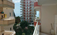 Two bedroom apartment, 85m², in a residence with a swimming pool, by the sea, in the center of Mahmutlar-id-2611-photo-13
