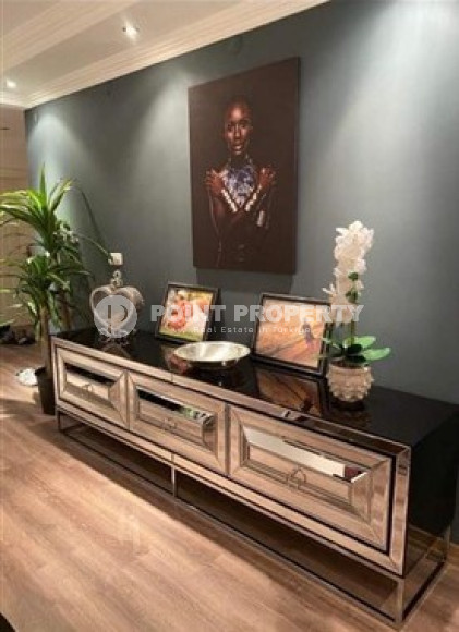 Cozy 1+1 apartment, 65 m2 with original decorative elements, 150 meters from the very center of Alanya-id-2612-photo-3