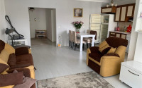 Large three-room apartment with a beautiful garden plot, 120 m2, next to Cleopatra Beach, in the center of Alanya-id-2613-photo-3