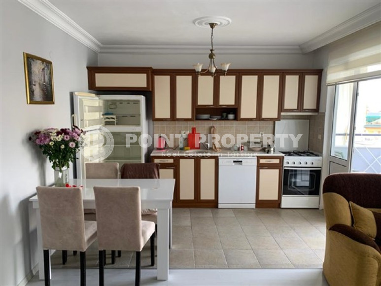 Large three-room apartment with a beautiful garden plot, 120 m2, next to Cleopatra Beach, in the center of Alanya-id-2613-photo-5
