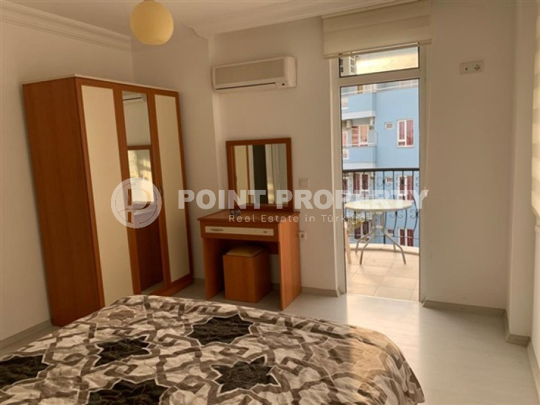 Large three-room apartment with a beautiful garden plot, 120 m2, next to Cleopatra Beach, in the center of Alanya-id-2613-photo-6