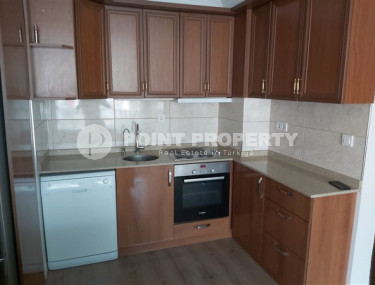 Comfortable 1+1 apartment in the very center of Alanya, 75 m2, well renovated and furnished-id-2614-photo-3