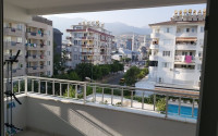 Comfortable 1+1 apartment in the very center of Alanya, 75 m2, well renovated and furnished-id-2614-photo-13