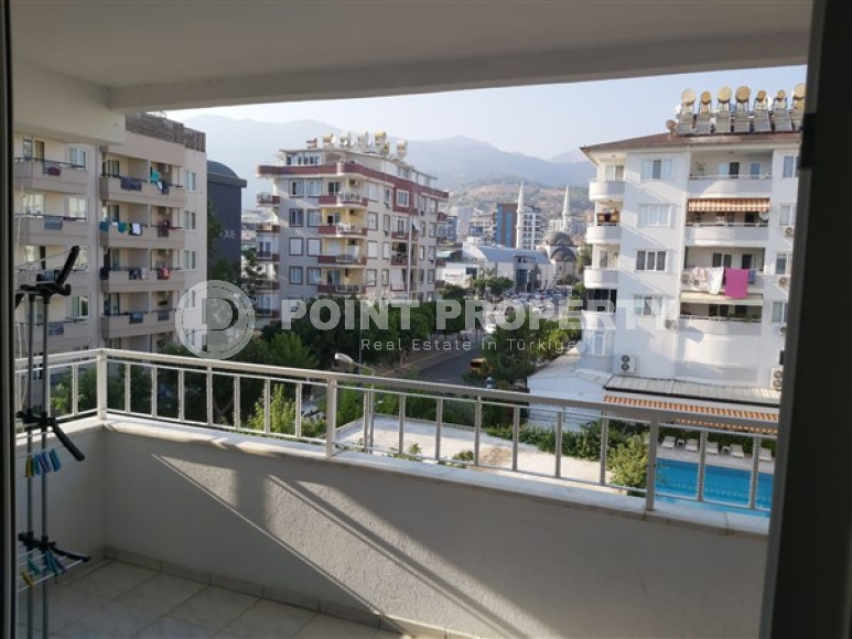 Comfortable 1+1 apartment in the very center of Alanya, 75 m2, well renovated and furnished-id-2614-photo-13