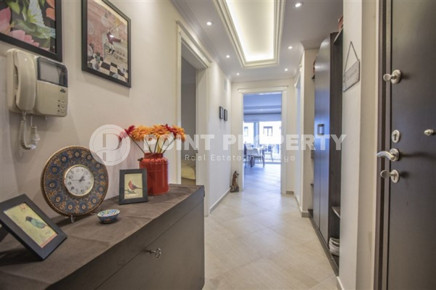 Bright three-room apartment, in a low-rise complex built in 2006, with an area of 90 m2, in the central area of Alanya-id-2615-photo-11