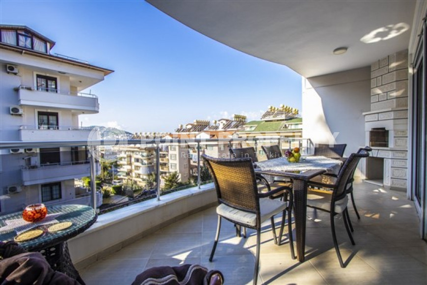 Bright three-room apartment, in a low-rise complex built in 2006, with an area of 90 m2, in the central area of Alanya-id-2615-photo-16