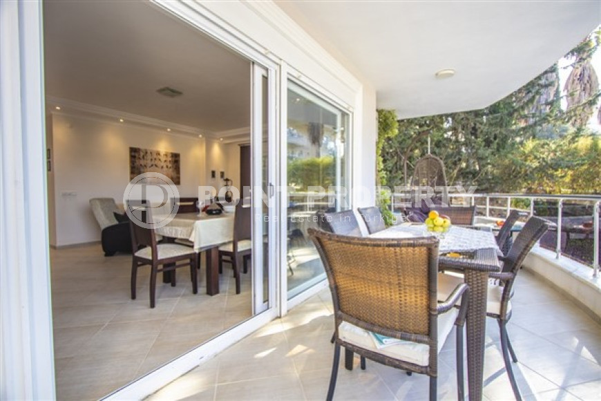 Bright three-room apartment, in a low-rise complex built in 2006, with an area of 90 m2, in the central area of Alanya-id-2615-photo-17