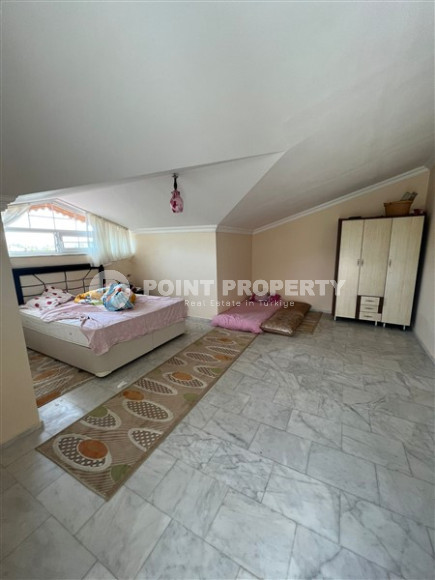 Well-maintained penthouse for a large family, 4+1, 280 m², at the foot of the Toros Mountains in the Alanya region - Upper Oba-id-2621-photo-10