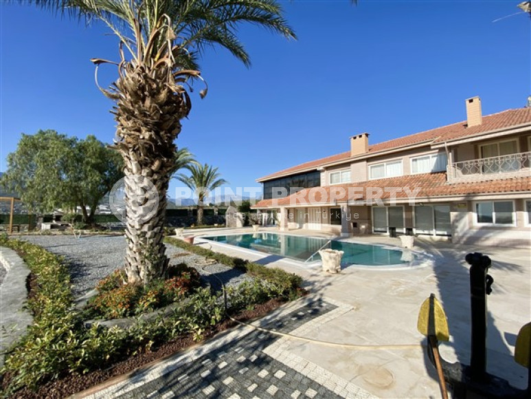 Luxurious two-storey villa 6+3, 601m², with designer interior in Demirtas area, Alanya-id-2622-photo-3