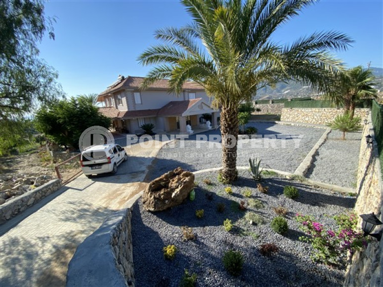 Luxurious two-storey villa 6+3, 601m², with designer interior in Demirtas area, Alanya-id-2622-photo-7