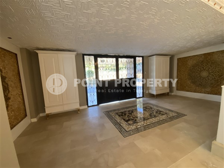 Luxurious two-storey villa 6+3, 601m², with designer interior in Demirtas area, Alanya-id-2622-photo-29