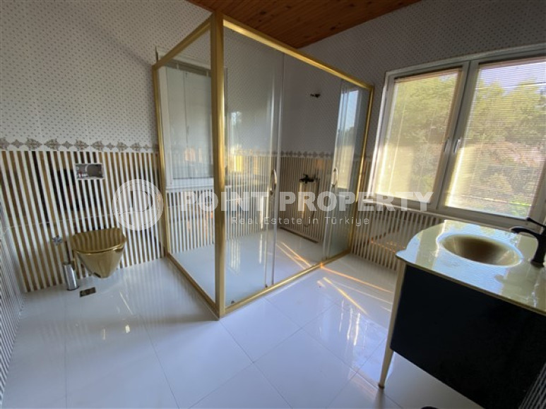 Luxurious two-storey villa 6+3, 601m², with designer interior in Demirtas area, Alanya-id-2622-photo-31
