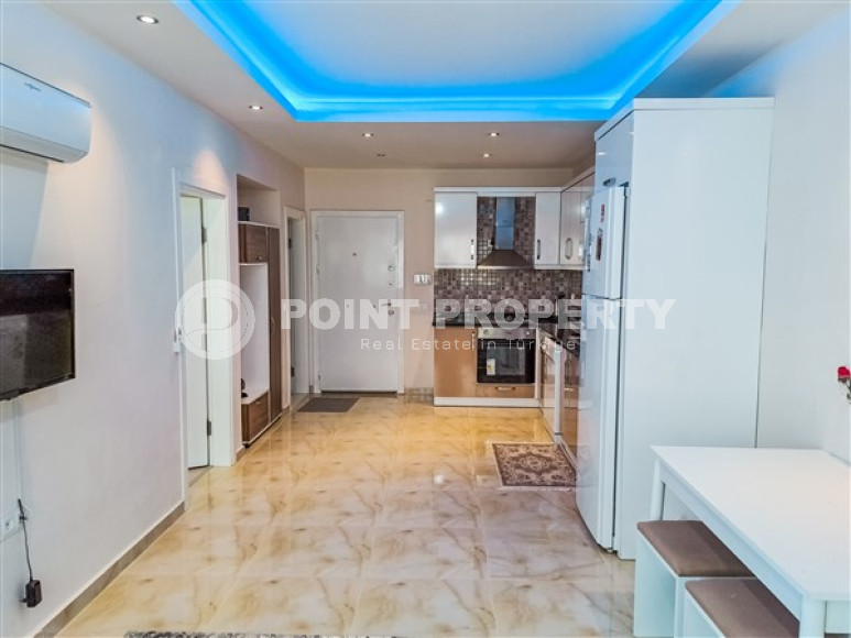 Furnished one-bedroom apartment, 70m², on the main street of Mahmutlar, Alanya-id-2624-photo-8