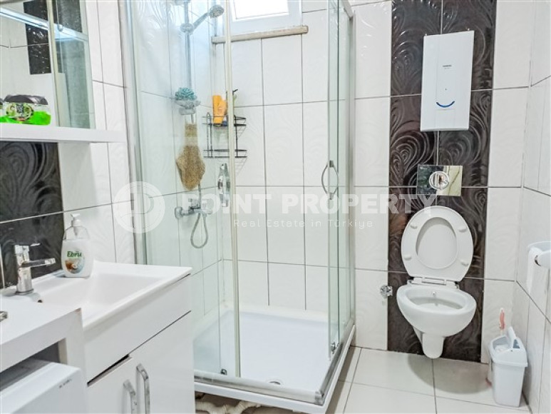 Furnished one-bedroom apartment, 70m², on the main street of Mahmutlar, Alanya-id-2624-photo-13