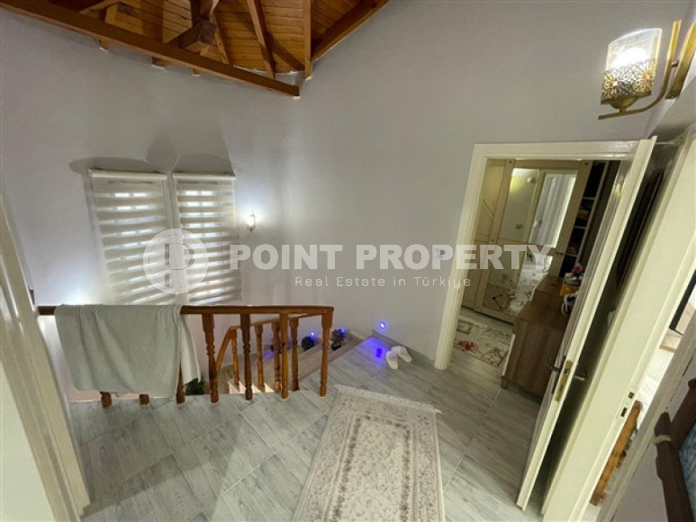 Пентхаус с тремя спальнями, 150м², в уютной резиденции района Тосмур, Алания, в 250м от моря-id-2626-фото-15