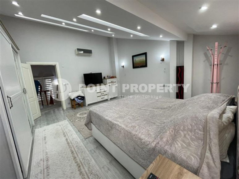 Пентхаус с тремя спальнями, 150м², в уютной резиденции района Тосмур, Алания, в 250м от моря-id-2626-фото-21