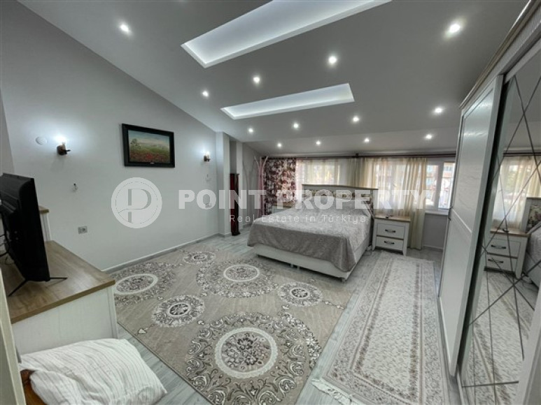 Пентхаус с тремя спальнями, 150м², в уютной резиденции района Тосмур, Алания, в 250м от моря-id-2626-фото-22