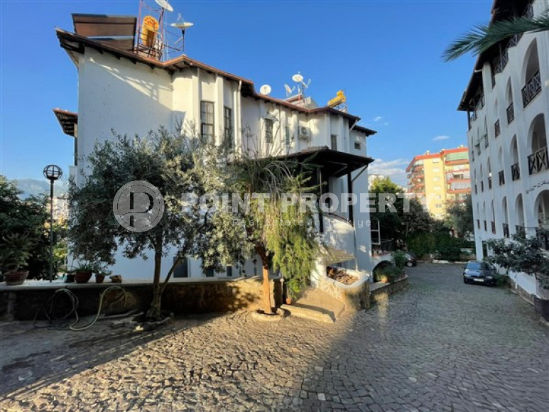 Пентхаус с тремя спальнями, 150м², в уютной резиденции района Тосмур, Алания, в 250м от моря-id-2626-фото-26