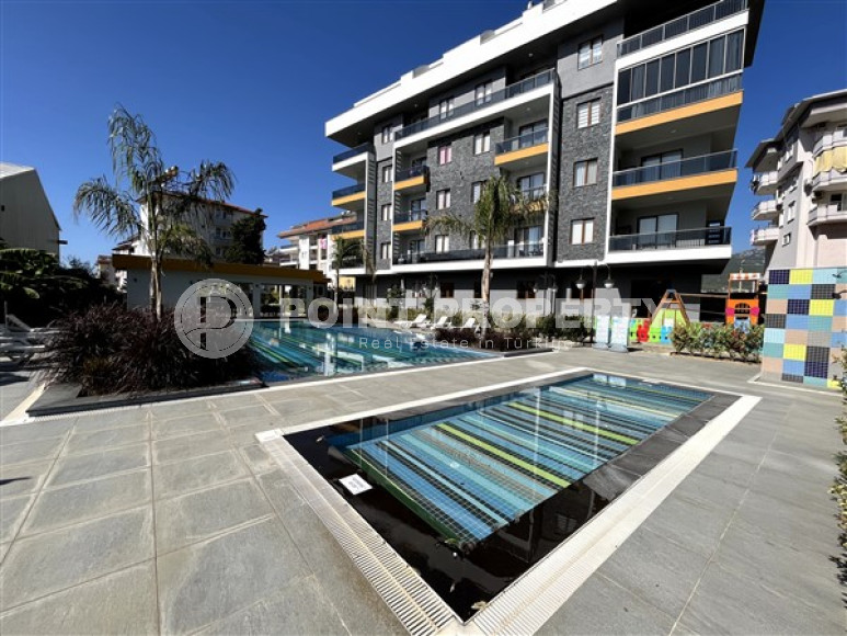 New apartments: linear 3+1 with separate kitchen and studio, 162m², 650m from the sea in Oba, Alanya-id-2627-photo-3