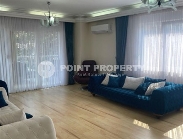 Alanya center: four-room apartment with separate kitchen, 160m², in an urban building, 400m from the sea-id-2631-photo-5