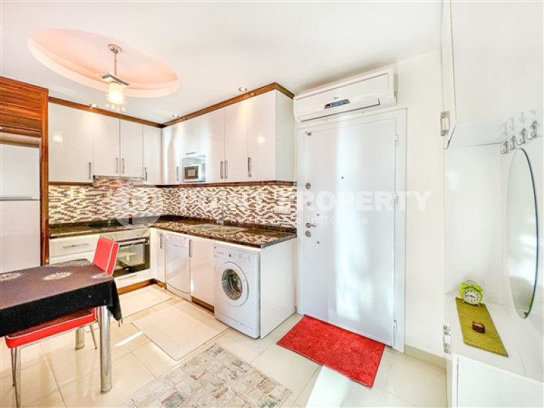 Furnished one bedroom apartment, 51m², in an elite complex in Mahmutlar, Alanya-id-2632-photo-9