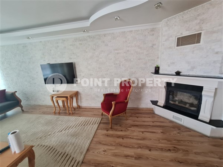 Penthouse 5+1, 260m², with panoramic views of the Mediterranean Sea in the prestigious center of Alanya-id-2633-photo-6