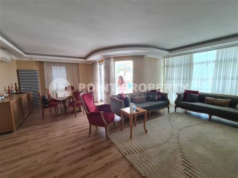 Penthouse 5+1, 260m², with panoramic views of the Mediterranean Sea in the prestigious center of Alanya-id-2633-photo-7