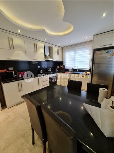 Penthouse 5+1, 260m², with panoramic views of the Mediterranean Sea in the prestigious center of Alanya-id-2633-photo-14