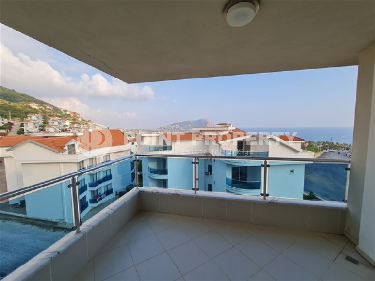 Penthouse 5+1, 260m², with panoramic views of the Mediterranean Sea in the prestigious center of Alanya-id-2633-photo-20