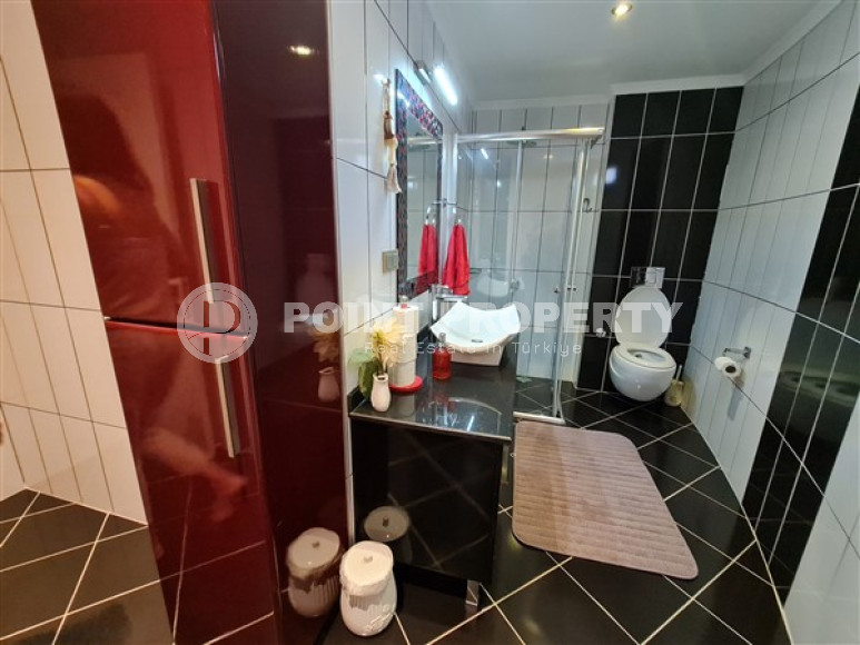 Penthouse 5+1, 260m², with panoramic views of the Mediterranean Sea in the prestigious center of Alanya-id-2633-photo-21