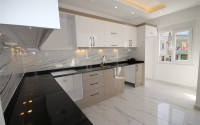 Four-room apartment, 130m², 150m² from the historical center of Alanya in an urban building-id-2634-photo-3