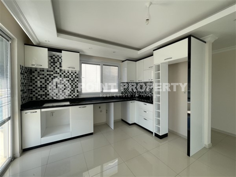 Two-bedroom duplex apartment, 106m², in a complex with a swimming pool in the center of Alanya-id-2635-photo-11