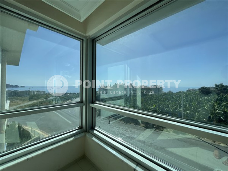 Two-bedroom duplex apartment, 106m², in a complex with a swimming pool in the center of Alanya-id-2635-photo-13