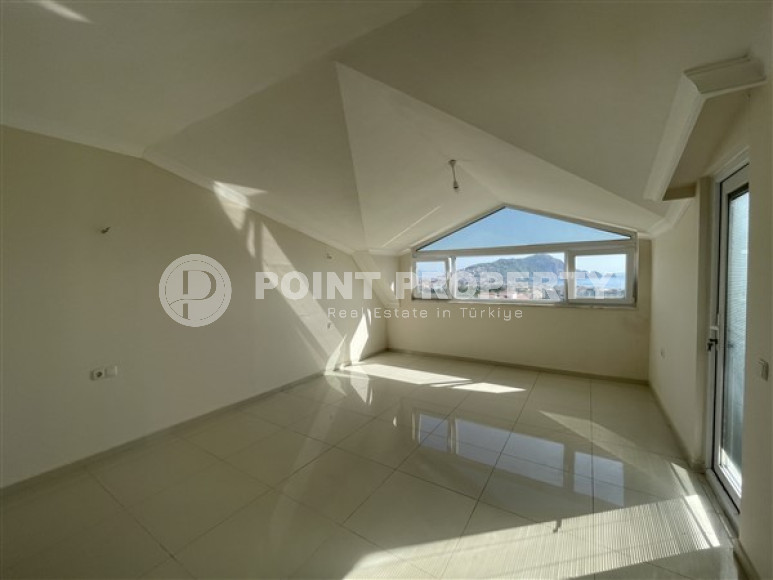 Two-bedroom duplex apartment, 106m², in a complex with a swimming pool in the center of Alanya-id-2635-photo-22