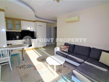 One-room apartment, 54 m², with furniture and household appliances in an elite residence near Cleopatra Beach, Alanya-id-2636-photo-2