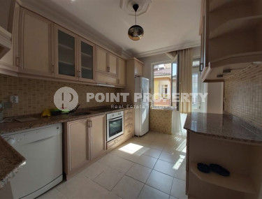 Ready to move in, penthouse 4+1, 250m², in the very center of Alanya, 400 meters from Cleopatra Beach-id-2638-photo-5