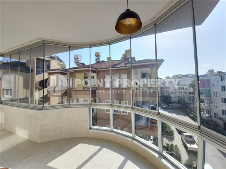 Ready to move in, penthouse 4+1, 250m², in the very center of Alanya, 400 meters from Cleopatra Beach-id-2638-photo-6