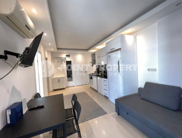 Ready to move in, one bedroom apartment, 50m², 300m from Cleopatra Beach, Alanya-id-1230-photo-3