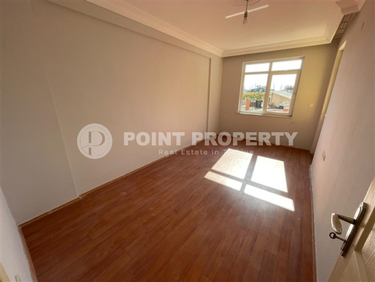 Spacious apartment 115 m2, in a four-story building 450 meters from the center of Alanya, unfurnished-id-2643-photo-8