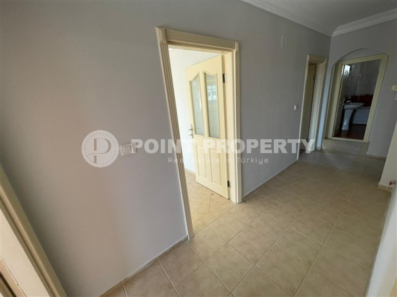 Spacious apartment 115 m2, in a four-story building 450 meters from the center of Alanya, unfurnished-id-2643-photo-12