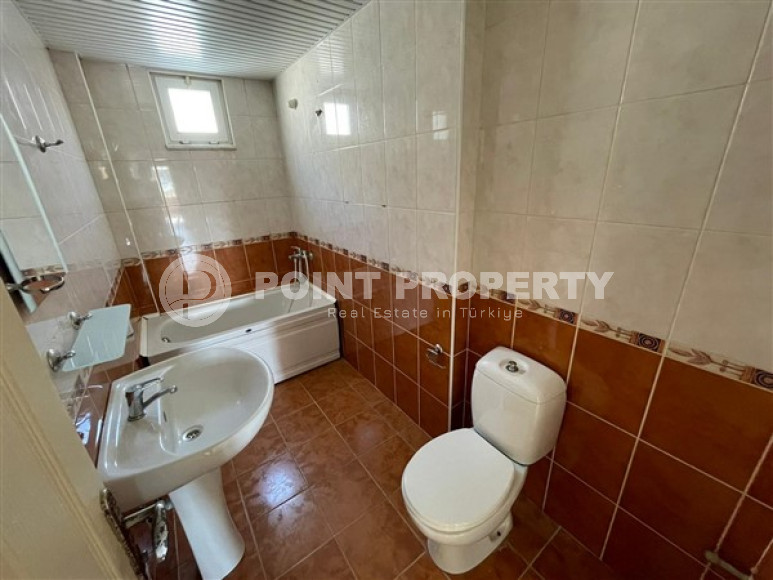 Spacious apartment 115 m2, in a four-story building 450 meters from the center of Alanya, unfurnished-id-2643-photo-14