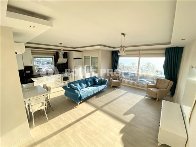 Видовые апартаменты 2+1, 150 м2 в районе Кестель, Аланья, в 150 метрах от моря-id-2650-фото-2