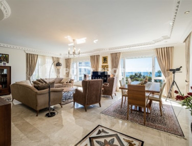 Видовая элитная четырёхкомнатная квартира 250 м2 в районе Кестель, подходит под получение гражданства-id-2651-фото-2