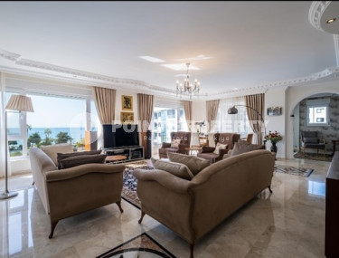 Видовая элитная четырёхкомнатная квартира 250 м2 в районе Кестель, подходит под получение гражданства-id-2651-фото-3