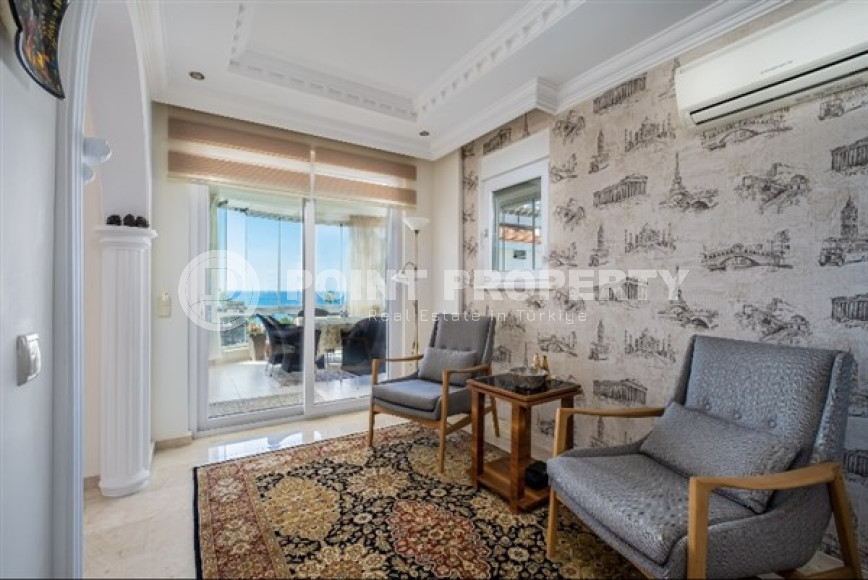 Видовая элитная четырёхкомнатная квартира 250 м2 в районе Кестель, подходит под получение гражданства-id-2651-фото-9